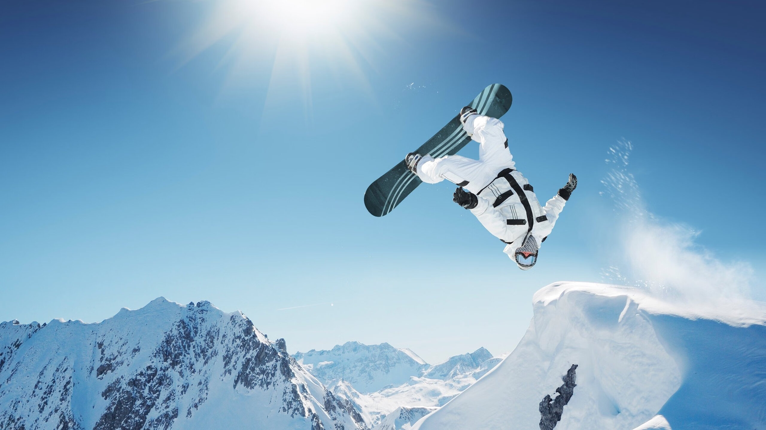 “全明星集结！明星投手、击球手火力全开，激烈角逐冠军”，明星投篮视频