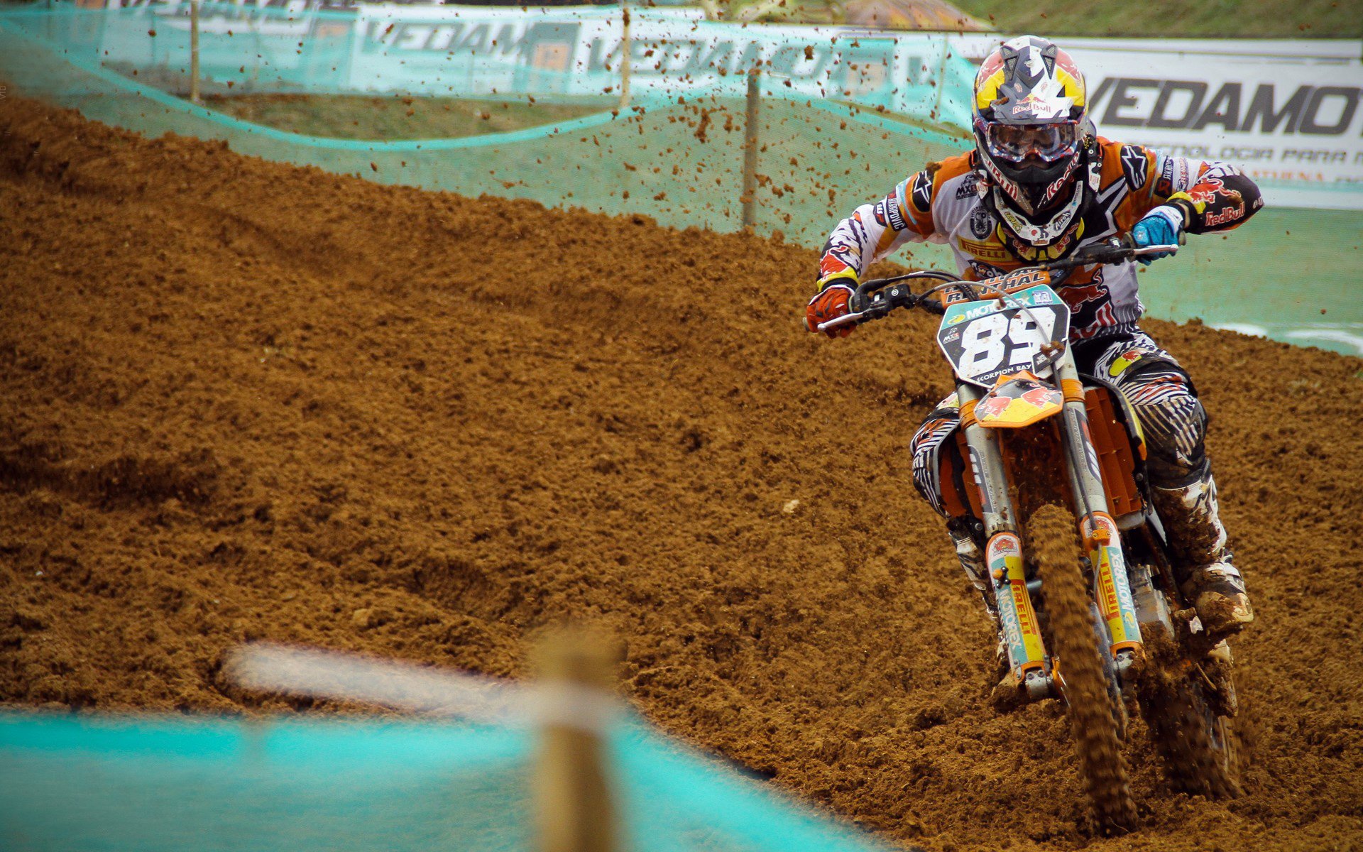 未来智慧足球场馆实现“全场景”智能控制，提升使用体验，足球智能云科技