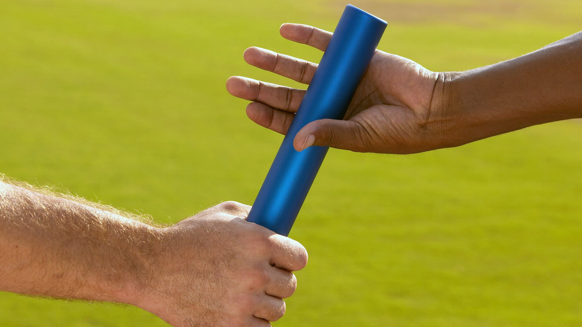 开云官网首页-自然野外：山地、多林地中的极限网球挑战